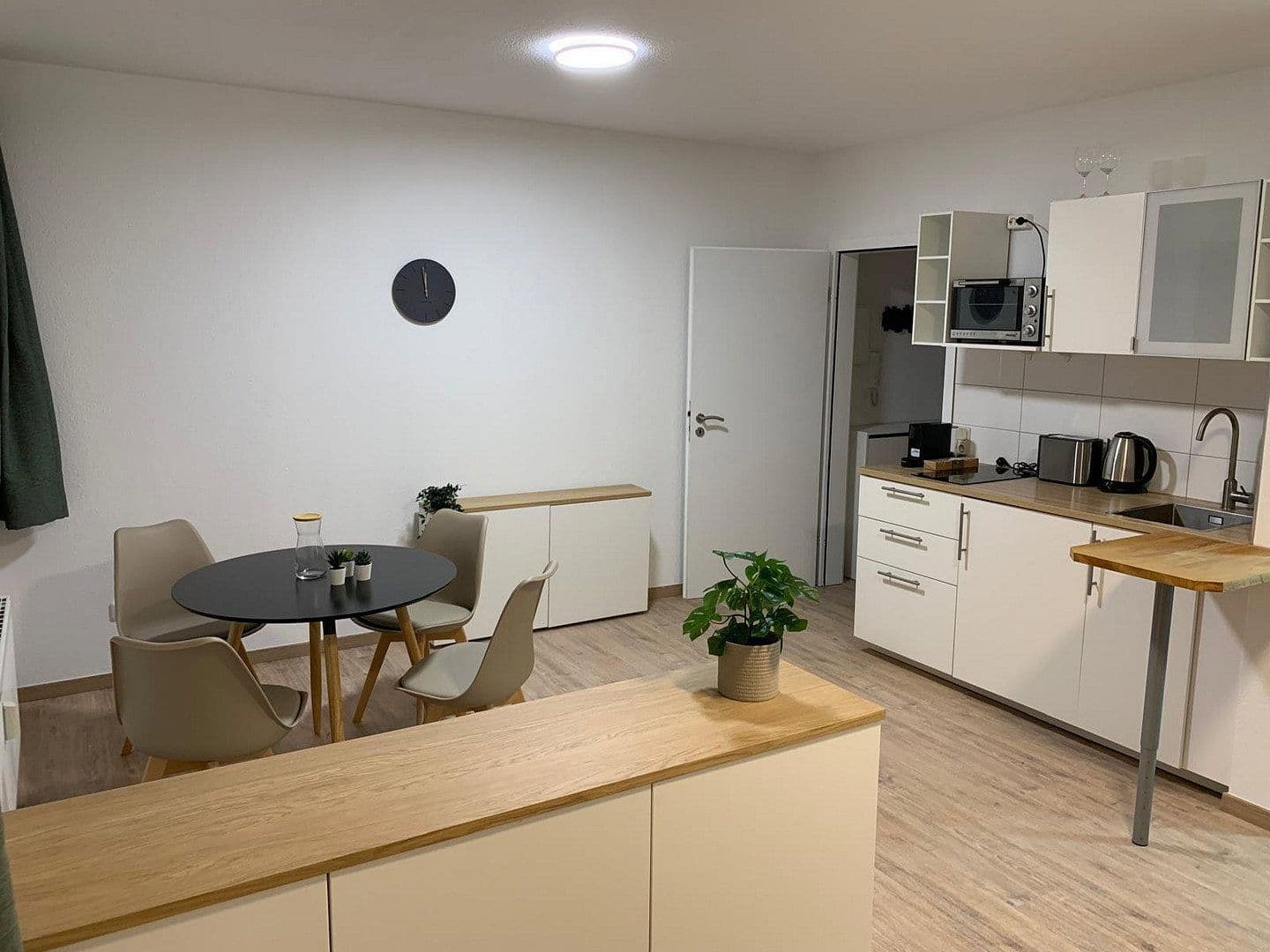 Prenájom bytu 1-izbový 31 m², Am Windknollen 2, Jena, Durínsko Prenájom bytu 1-izbový 31 m², Am Windknollen 2, Jena, Durínsko
