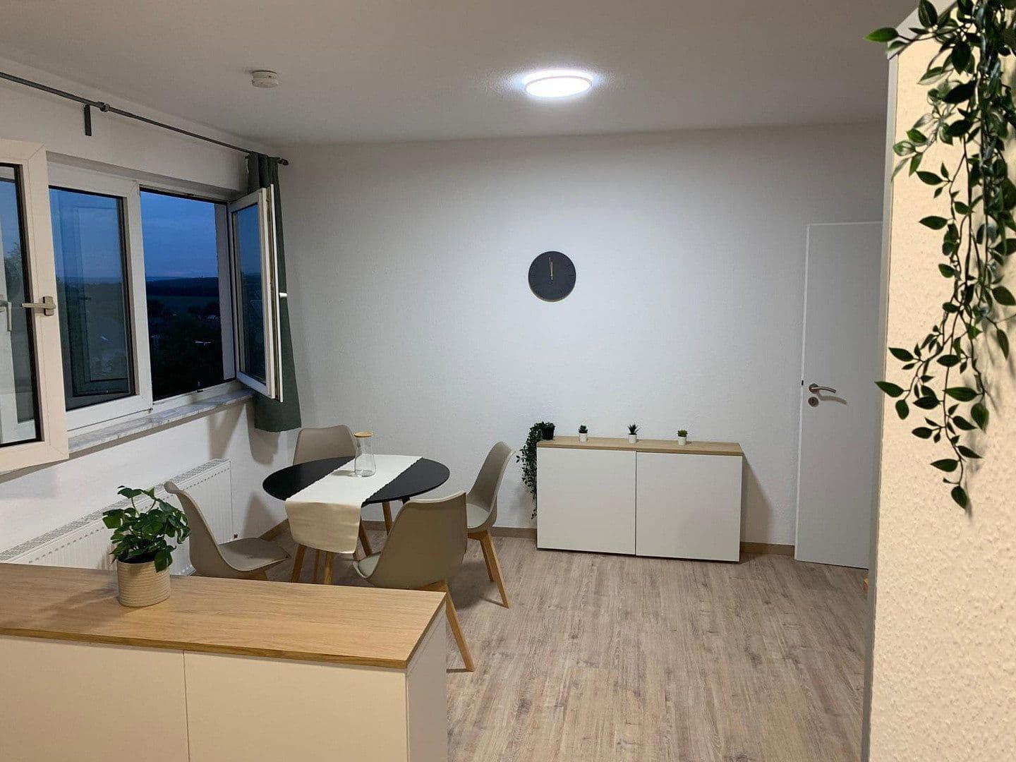 Prenájom bytu 1-izbový 31 m², Am Windknollen 2, Jena, Durínsko Prenájom bytu 1-izbový 31 m², Am Windknollen 2, Jena, Durínsko