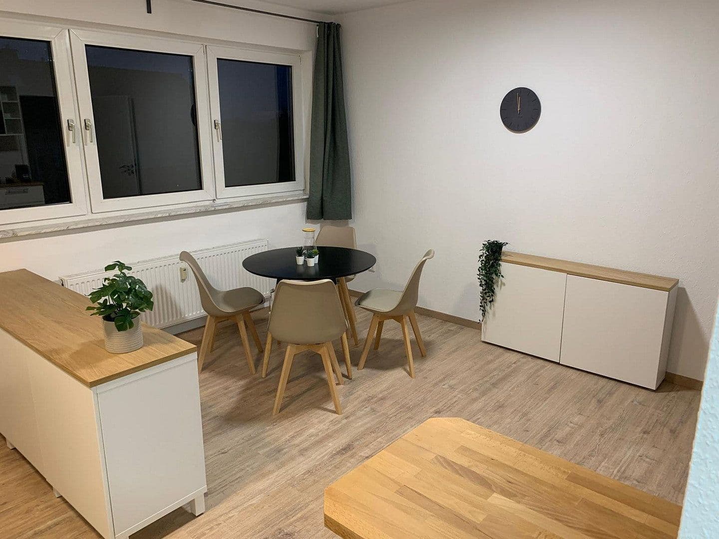 Prenájom bytu 1-izbový 31 m², Am Windknollen 2, Jena, Durínsko Prenájom bytu 1-izbový 31 m², Am Windknollen 2, Jena, Durínsko