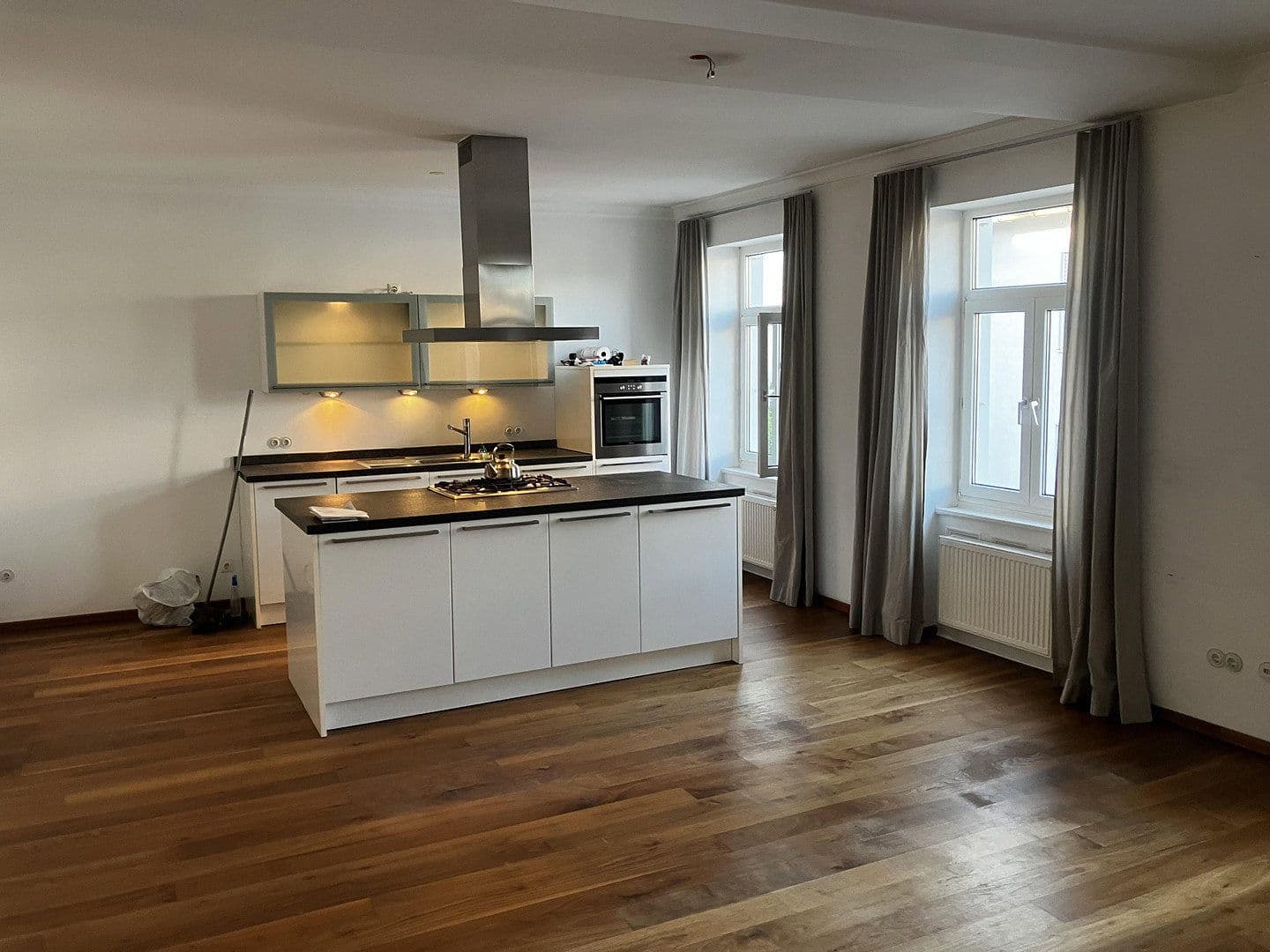 Prenájom bytu 2-izbový 90 m², Bad Homburg vor der Höhe, Hesensko Prenájom bytu 2-izbový 90 m², Bad Homburg vor der Höhe, Hesensko