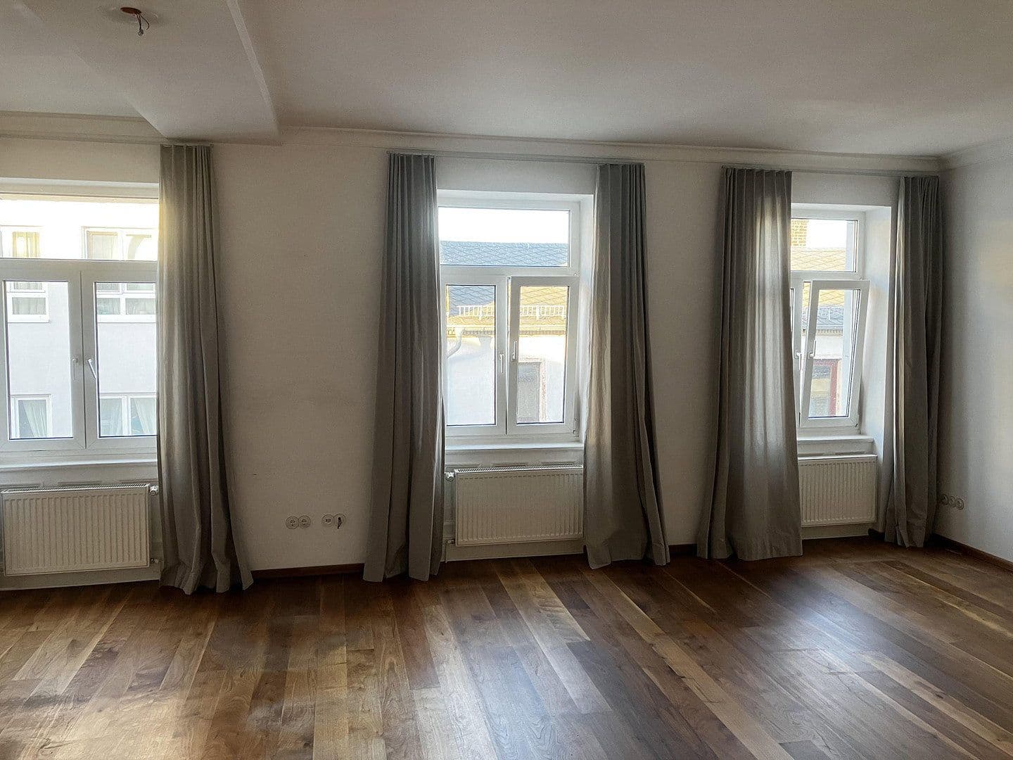 Prenájom bytu 2-izbový 90 m², Bad Homburg vor der Höhe, Hesensko Prenájom bytu 2-izbový 90 m², Bad Homburg vor der Höhe, Hesensko