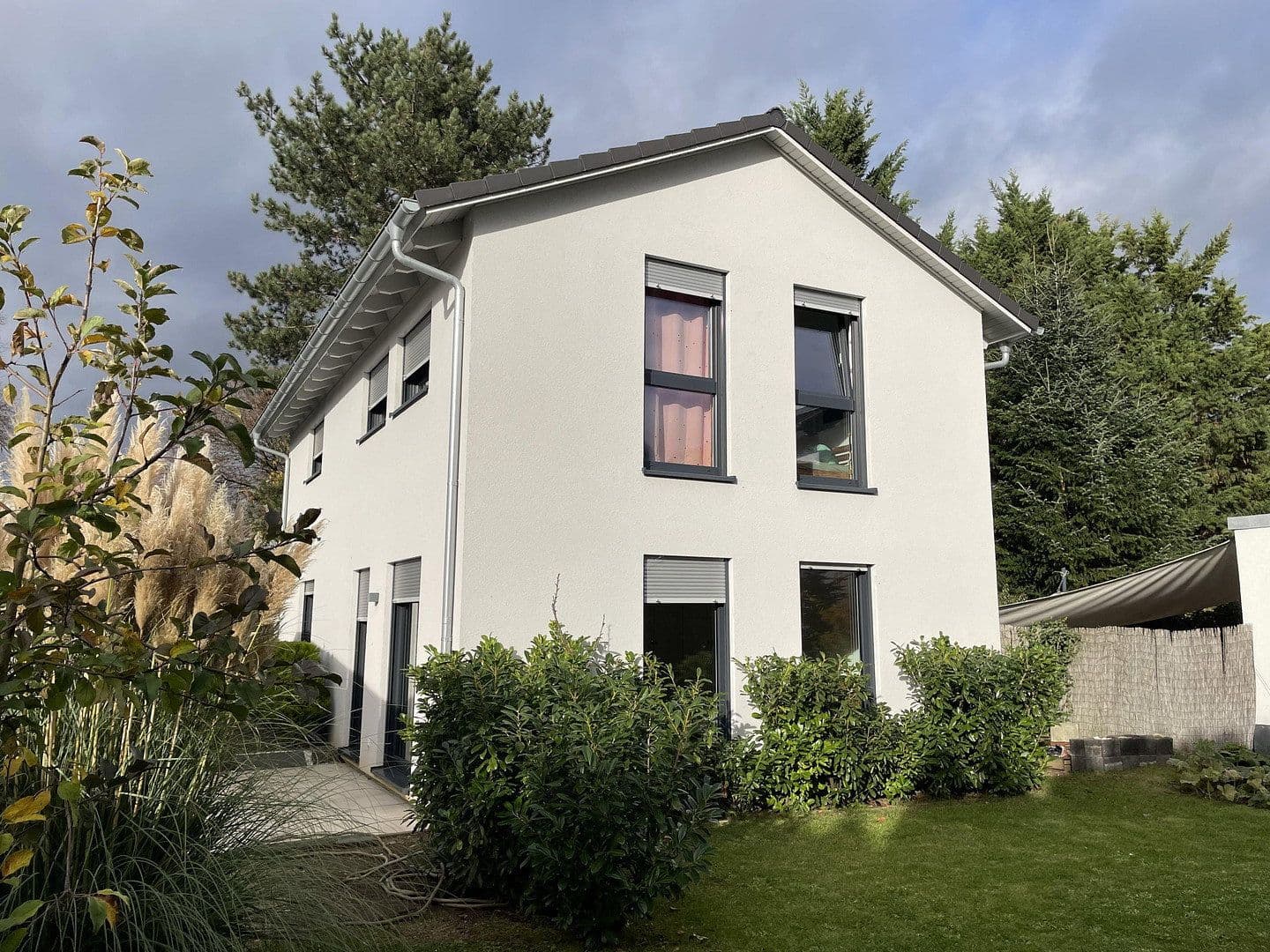 Predaj domu 111 m², pozemek 342 m², Sankt Augustin, Severné Porýnie - Westfálsko Predaj domu 111 m², pozemek 342 m², Sankt Augustin, Severné Porýnie - Westfálsko