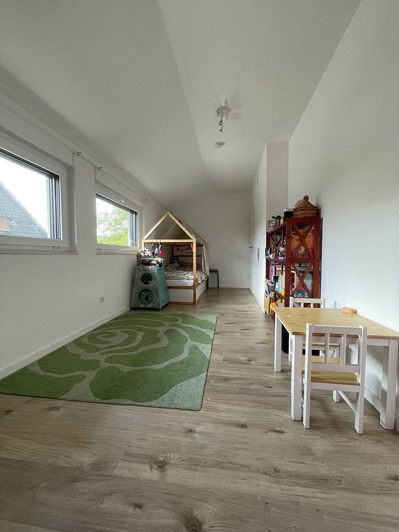 Predaj domu 111 m², pozemek 342 m², Sankt Augustin, Severné Porýnie - Westfálsko Predaj domu 111 m², pozemek 342 m², Sankt Augustin, Severné Porýnie - Westfálsko
