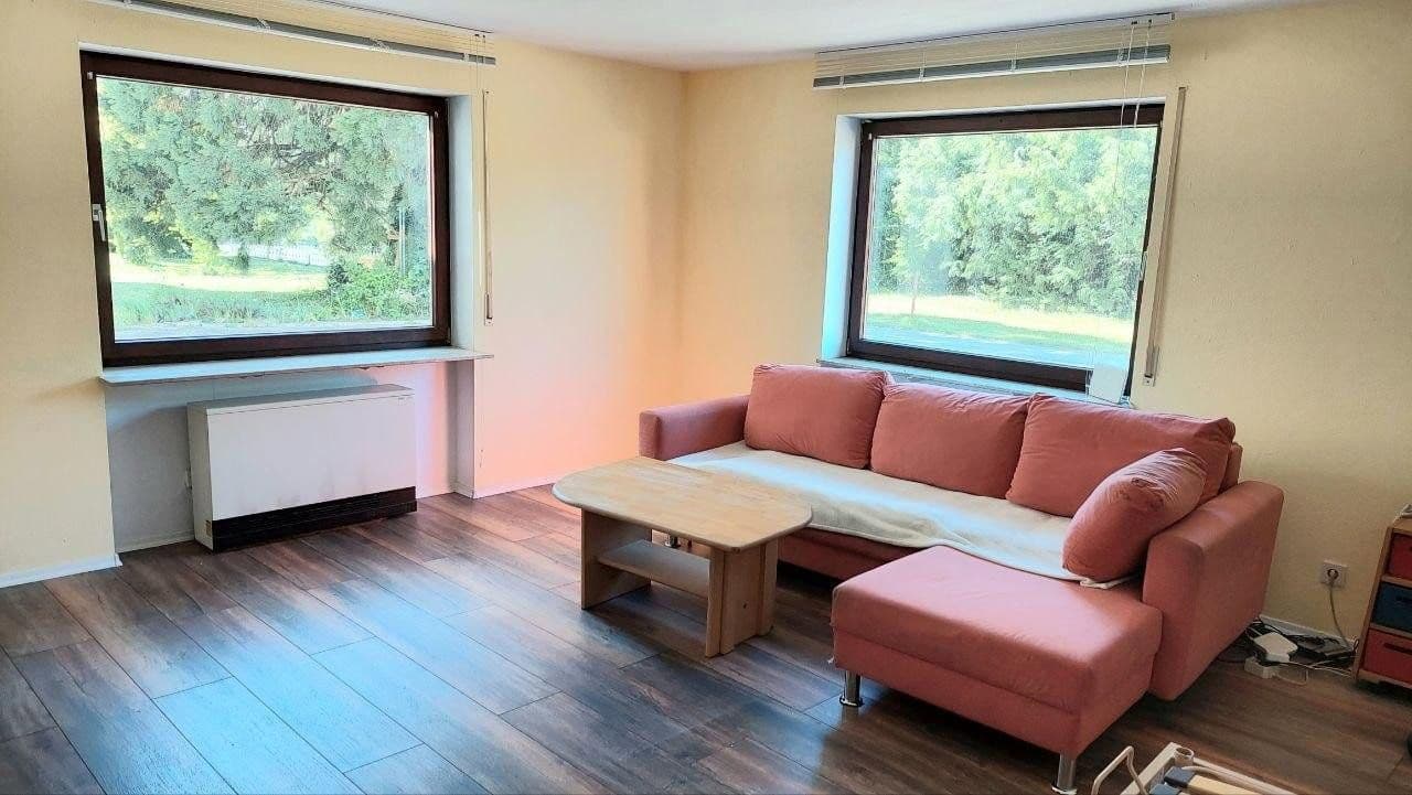 Prenájom bytu 3-izbový 92 m², Mosbach, Bádensko-Wurttembersko Prenájom bytu 3-izbový 92 m², Mosbach, Bádensko-Wurttembersko