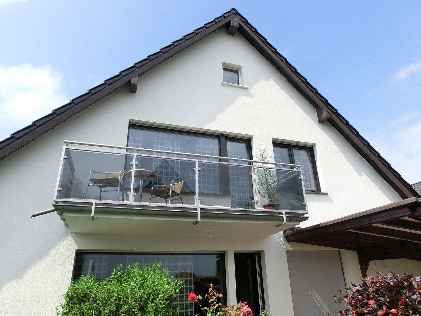 Prenájom bytu 2-izbový 74 m², Köln, Severné Porýnie - Westfálsko Prenájom bytu 2-izbový 74 m², Köln, Severné Porýnie - Westfálsko