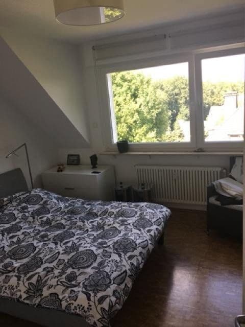 Prenájom bytu 3-izbový 99 m², Essen, Severné Porýnie - Westfálsko Prenájom bytu 3-izbový 99 m², Essen, Severné Porýnie - Westfálsko
