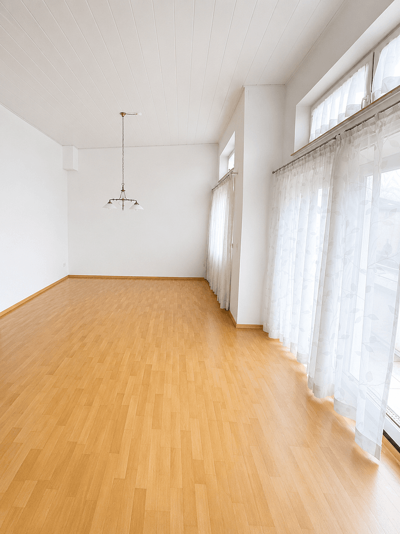 Prenájom bytu 2-izbový 78 m², Bad Dürrheim, Bádensko-Wurttembersko Prenájom bytu 2-izbový 78 m², Bad Dürrheim, Bádensko-Wurttembersko