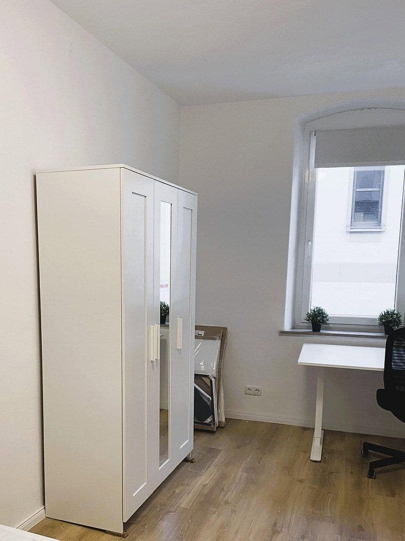 Prenájom bytu 1-izbový 26 m², Lorenzstr. 12, Hof, Bavorsko Prenájom bytu 1-izbový 26 m², Lorenzstr. 12, Hof, Bavorsko