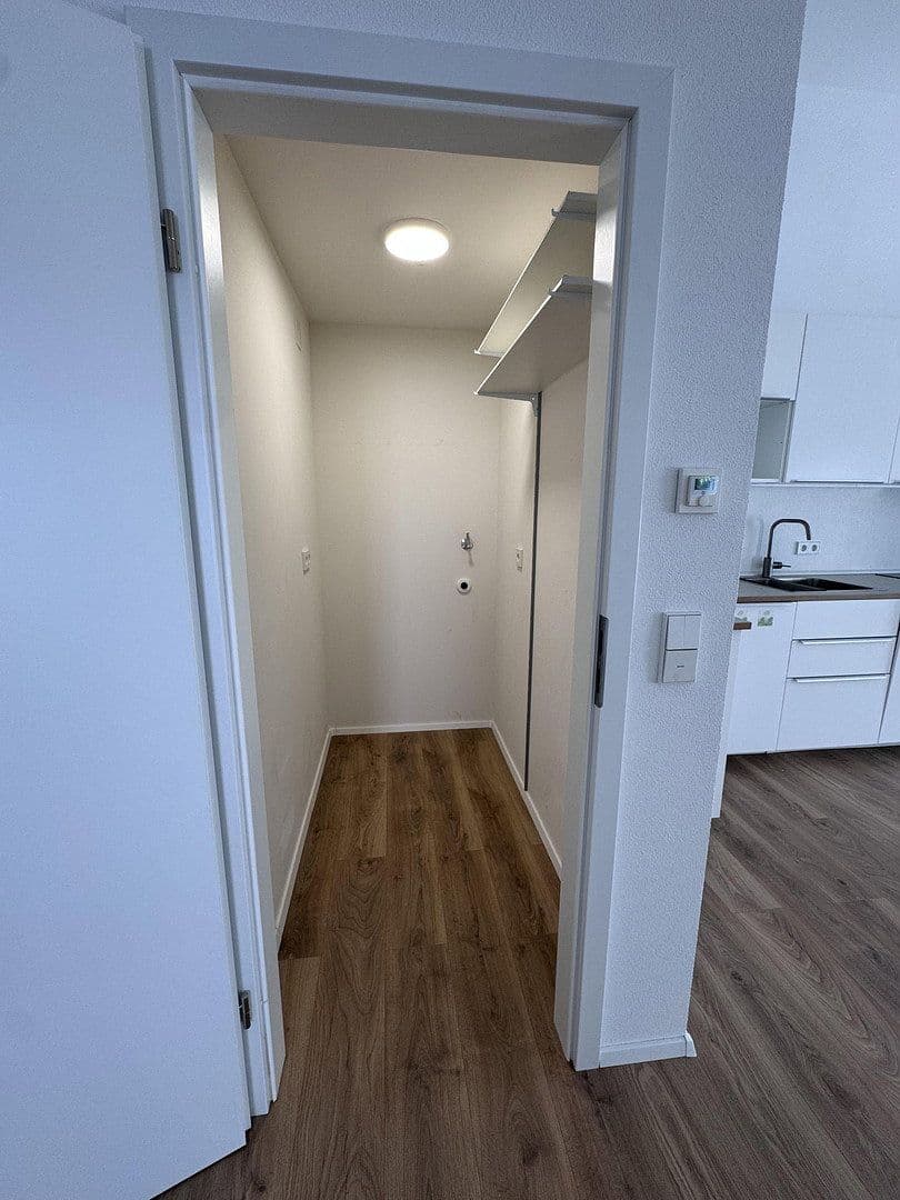 Prenájom bytu 2-izbový 70 m², Im Hummelacker 12a, Pforzheim, Bádensko-Wurttembersko Prenájom bytu 2-izbový 70 m², Im Hummelacker 12a, Pforzheim, Bádensko-Wurttembersko