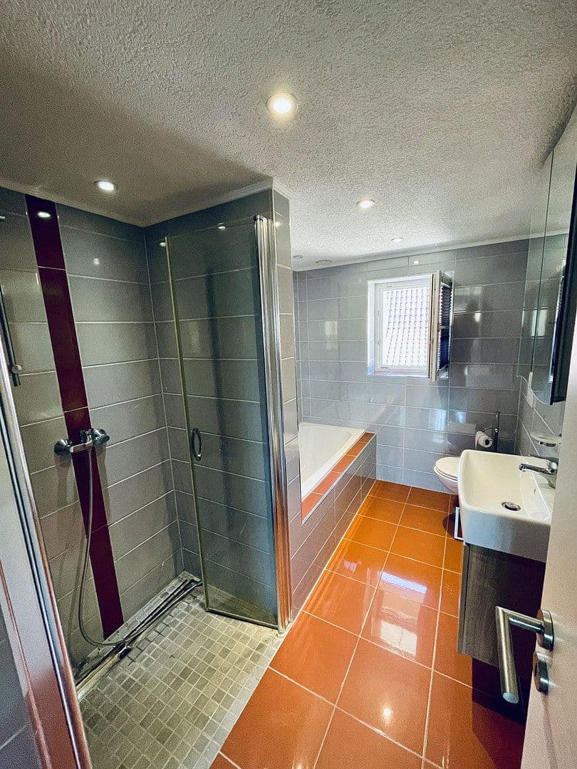Prenájom bytu 2-izbový 75 m², Freiheit 3, Kaiserpfalz, Sasko-Anhaltsko Prenájom bytu 2-izbový 75 m², Freiheit 3, Kaiserpfalz, Sasko-Anhaltsko