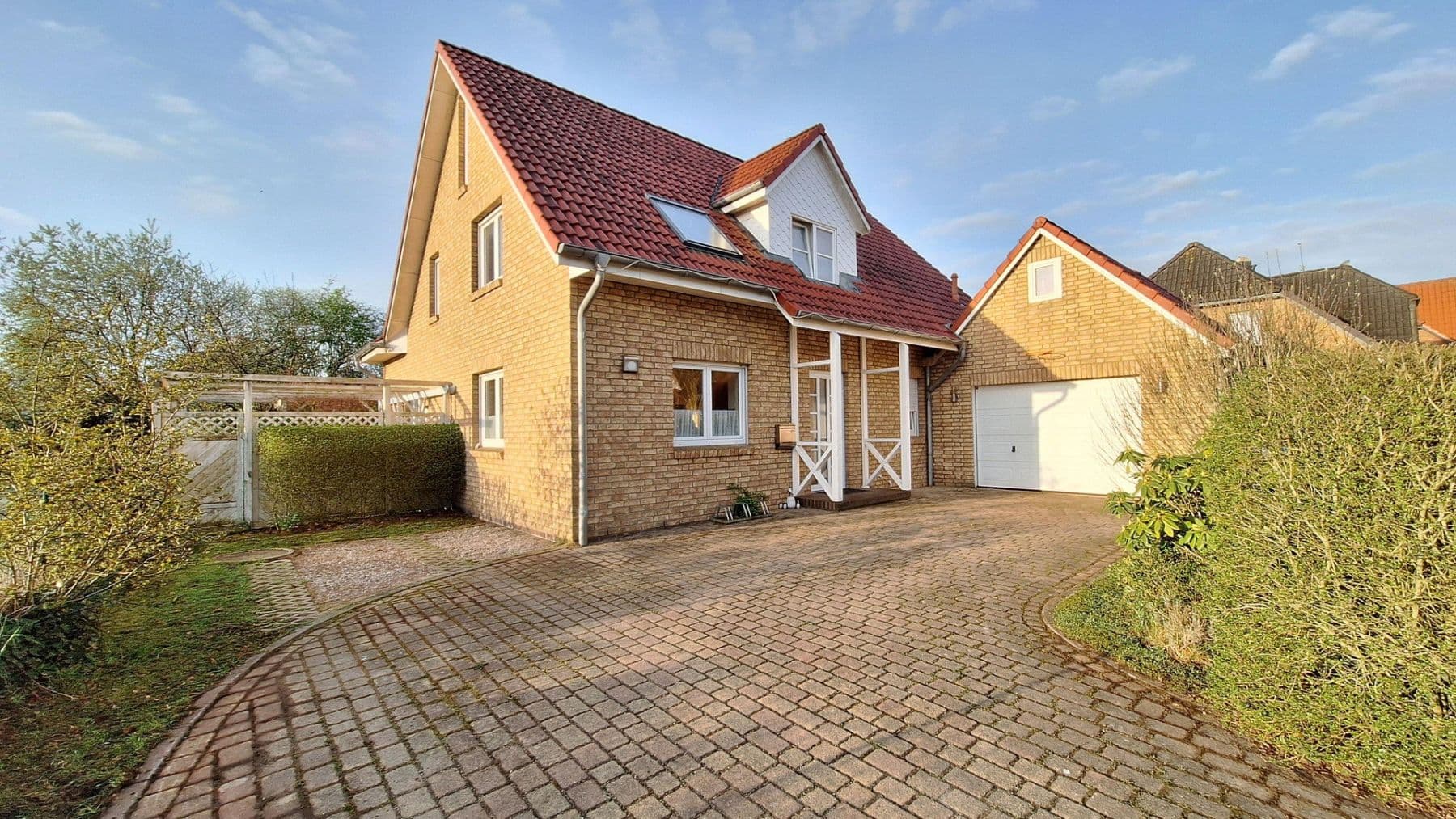 Predaj domu 202 m², pozemek 800 m², Heide, Šlezvicko-Holštajnsko Predaj domu 202 m², pozemek 800 m², Heide, Šlezvicko-Holštajnsko