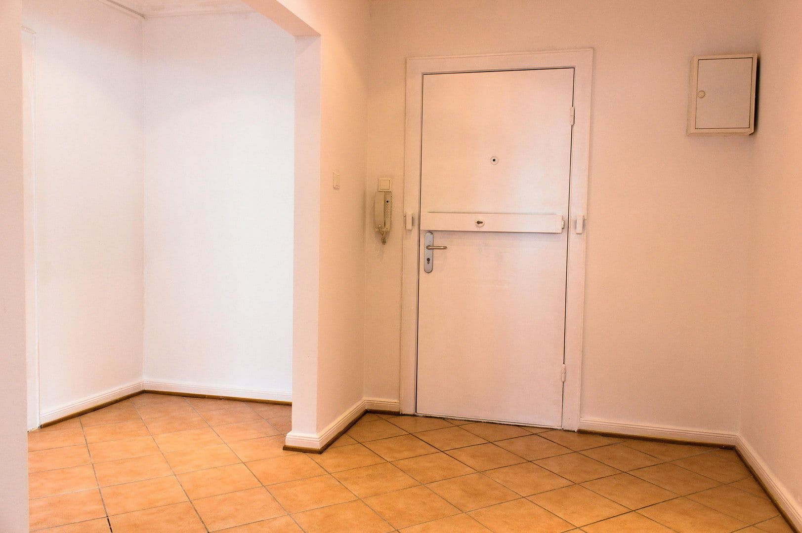 Predaj bytu 3-izbový 79 m², Hamburg, Hamburg Predaj bytu 3-izbový 79 m², Hamburg, Hamburg