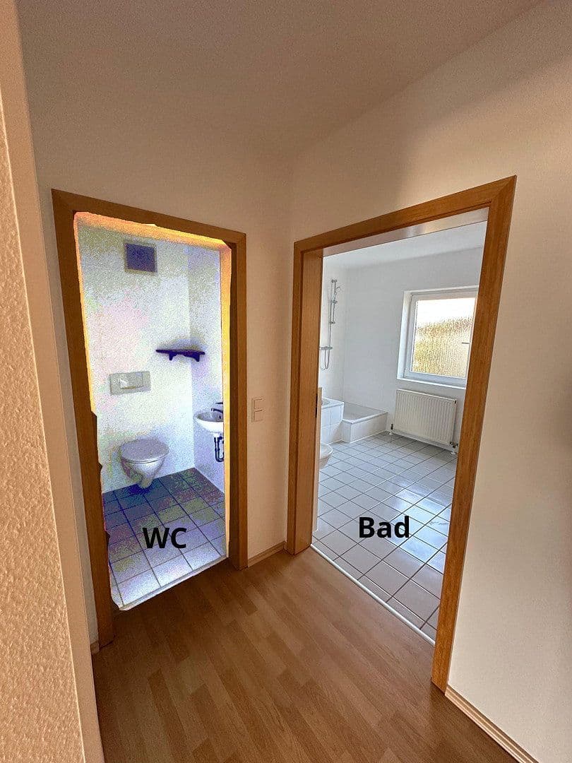 Predaj kancelárie 92 m², In der Au 13, Wiesenbach, Bádensko-Wurttembersko Predaj kancelárie 92 m², In der Au 13, Wiesenbach, Bádensko-Wurttembersko