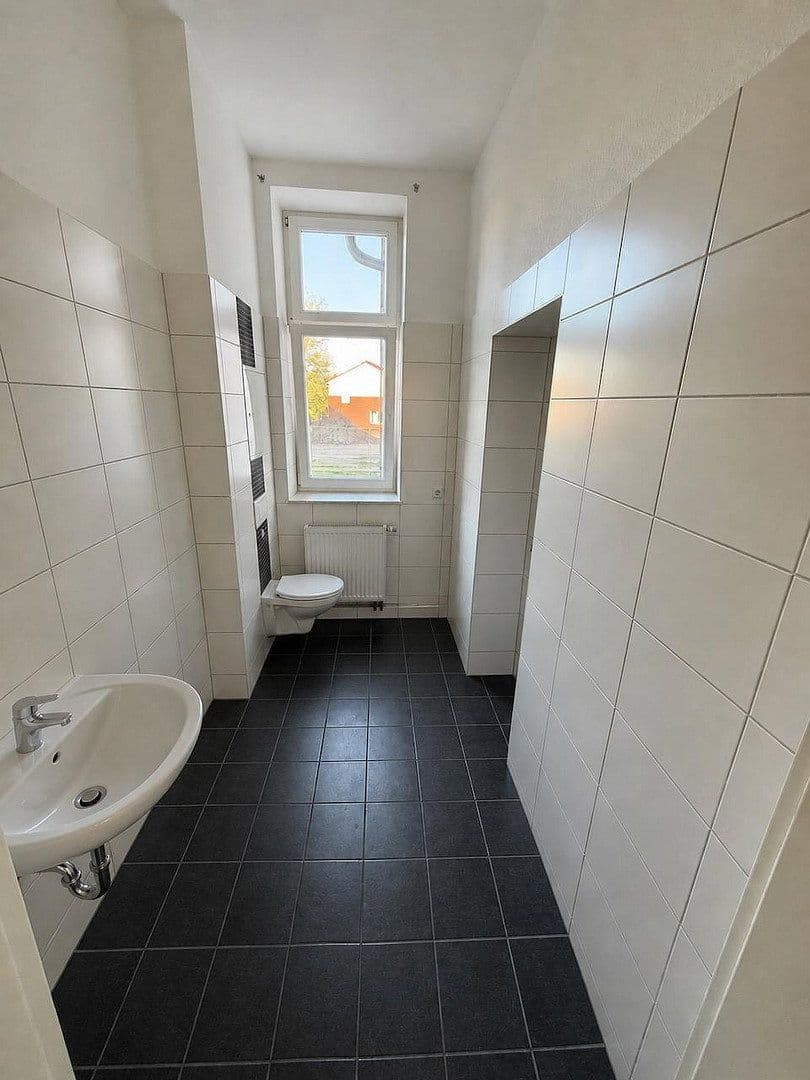 Prenájom bytu 2-izbový 44 m², Heinrich-Heine-Straße 48, Storkow (Mark), Brandenbursko Prenájom bytu 2-izbový 44 m², Heinrich-Heine-Straße 48, Storkow (Mark), Brandenbursko