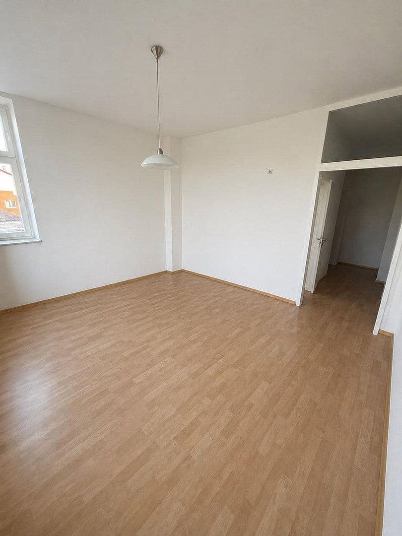 Prenájom bytu 2-izbový 44 m², Heinrich-Heine-Straße 48, Storkow (Mark), Brandenbursko Prenájom bytu 2-izbový 44 m², Heinrich-Heine-Straße 48, Storkow (Mark), Brandenbursko