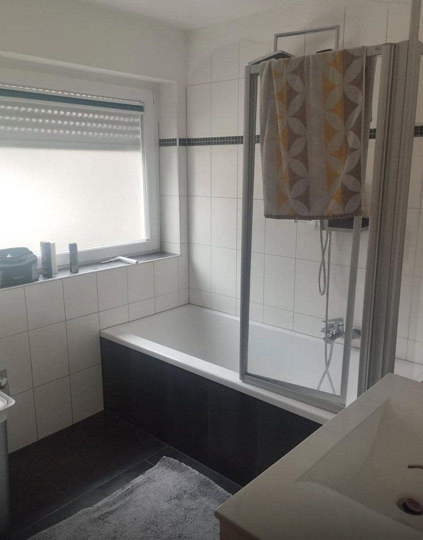 Prenájom bytu 3-izbový 80 m², Villingen-Schwenningen, Bádensko-Wurttembersko Prenájom bytu 3-izbový 80 m², Villingen-Schwenningen, Bádensko-Wurttembersko