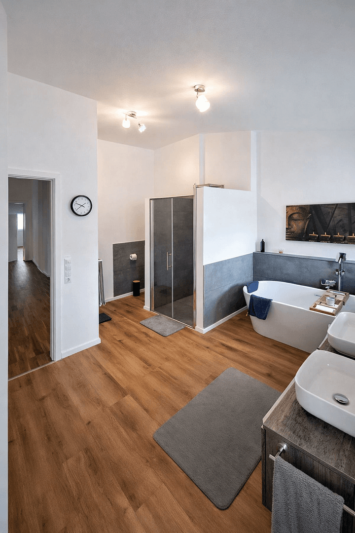 Predaj domu 171 m², pozemek 204 m², Boos, Bavorsko Predaj domu 171 m², pozemek 204 m², Boos, Bavorsko