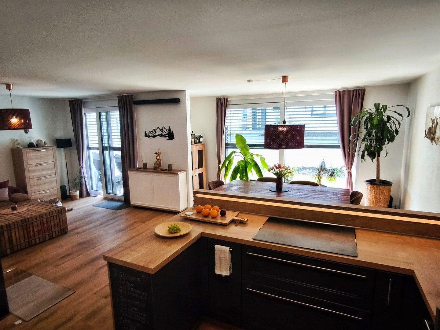 Predaj domu 171 m², pozemek 204 m², Boos, Bavorsko Predaj domu 171 m², pozemek 204 m², Boos, Bavorsko