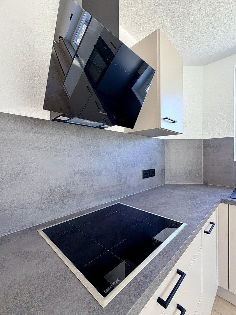Prenájom bytu 4-izbový 134 m², Draisstr. 1, Karlsbad, Bádensko-Wurttembersko Prenájom bytu 4-izbový 134 m², Draisstr. 1, Karlsbad, Bádensko-Wurttembersko