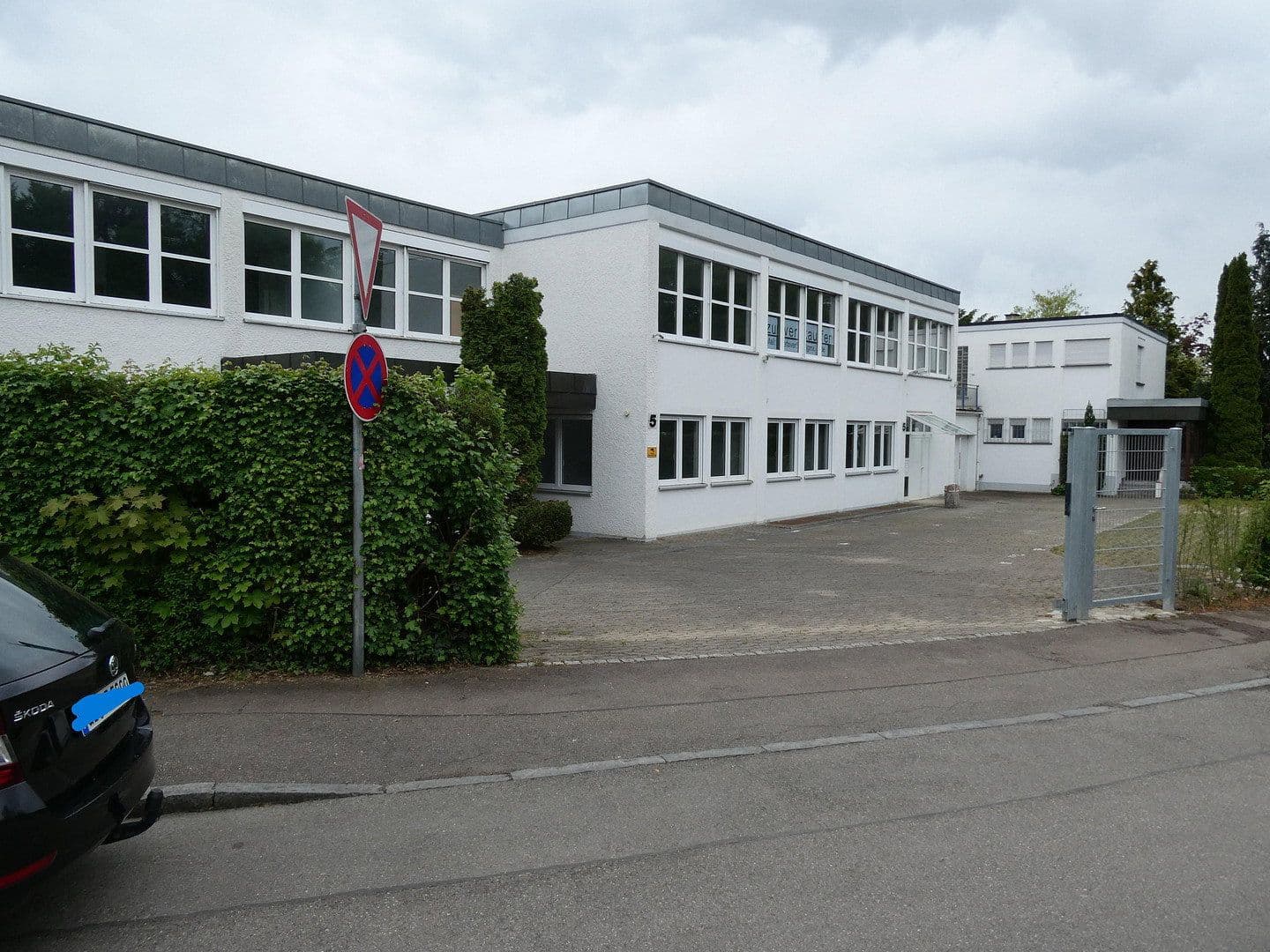 Predaj kancelárie 866 m², Ulm, Bádensko-Wurttembersko Predaj kancelárie 866 m², Ulm, Bádensko-Wurttembersko