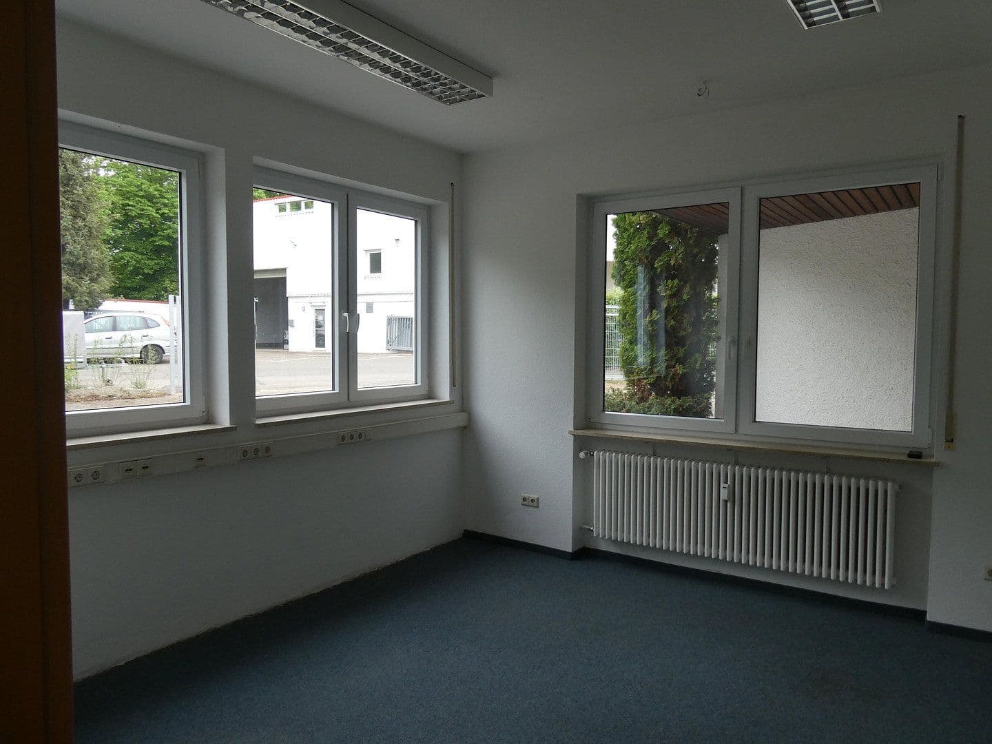 Predaj kancelárie 866 m², Ulm, Bádensko-Wurttembersko Predaj kancelárie 866 m², Ulm, Bádensko-Wurttembersko