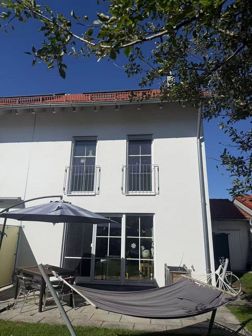 Predaj domu 140 m², pozemek 330 m², Buchloe, Bavorsko Predaj domu 140 m², pozemek 330 m², Buchloe, Bavorsko