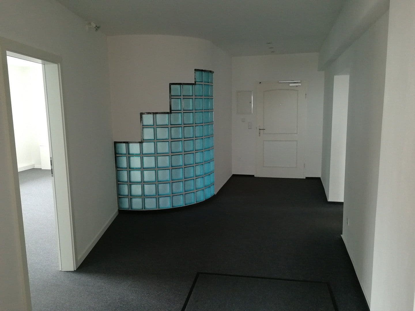 Prenájom kancelárie 170 m², Landau, Porýnie-Falcko Prenájom kancelárie 170 m², Landau, Porýnie-Falcko