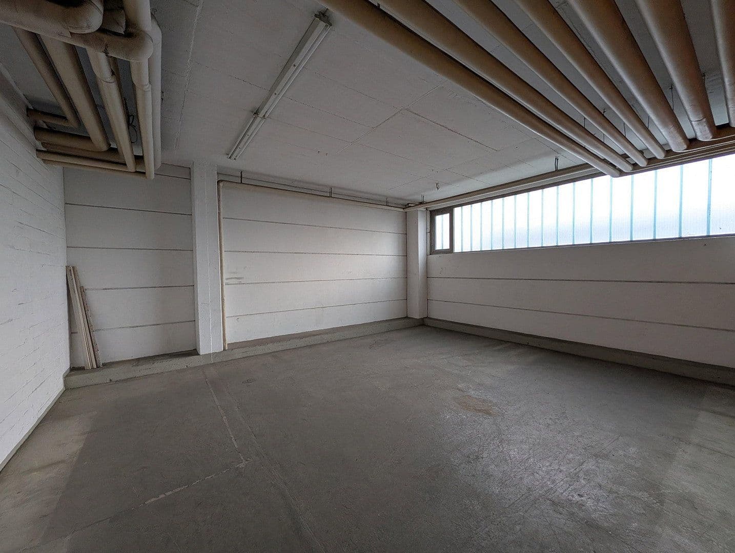Prenájom nebytového priestoru 970 m², Winzerleite 4, Passau, Bavorsko Prenájom nebytového priestoru 970 m², Winzerleite 4, Passau, Bavorsko