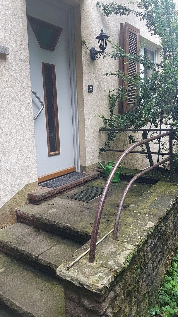 Predaj domu 148 m², pozemek 248 m², Heilbronn, Bádensko-Wurttembersko Predaj domu 148 m², pozemek 248 m², Heilbronn, Bádensko-Wurttembersko