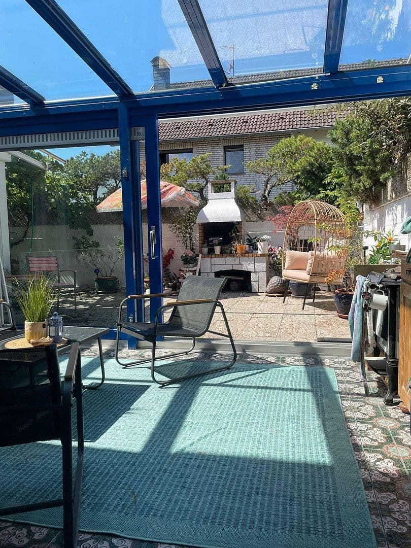Predaj domu 180 m², pozemek 325 m², Niederkassel, Severné Porýnie - Westfálsko Predaj domu 180 m², pozemek 325 m², Niederkassel, Severné Porýnie - Westfálsko