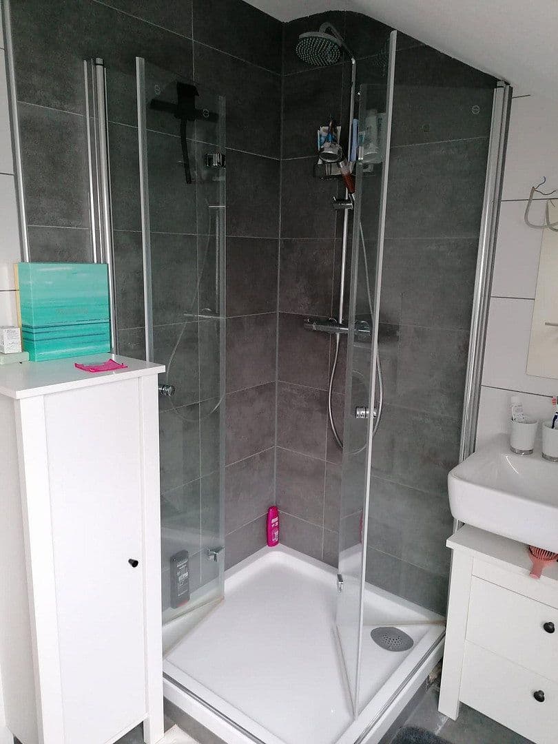 Prenájom bytu 3-izbový 70 m², Paul-Gerhardt-Straße 7, Schwaigern, Bádensko-Wurttembersko Prenájom bytu 3-izbový 70 m², Paul-Gerhardt-Straße 7, Schwaigern, Bádensko-Wurttembersko