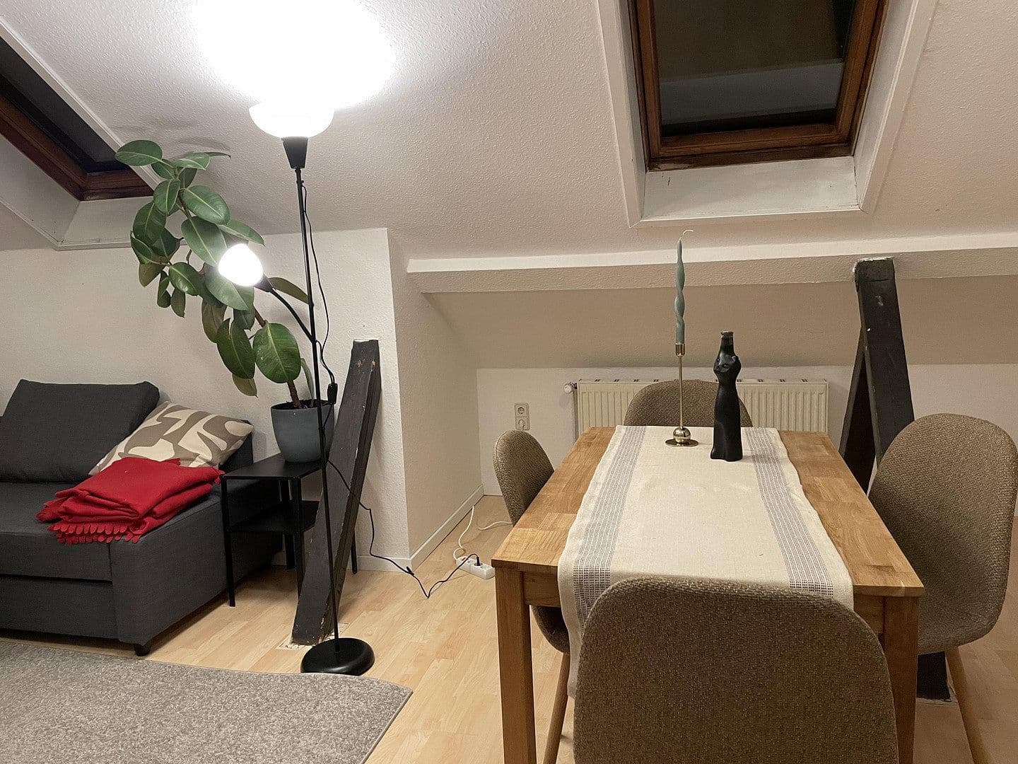 Prenájom domu 120 m², pozemek 600 m², Mariannenstrasse 45, Leipzig, Sasko Prenájom domu 120 m², pozemek 600 m², Mariannenstrasse 45, Leipzig, Sasko