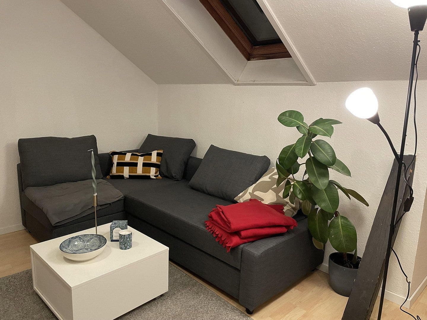 Prenájom domu 120 m², pozemek 600 m², Mariannenstrasse 45, Leipzig, Sasko Prenájom domu 120 m², pozemek 600 m², Mariannenstrasse 45, Leipzig, Sasko