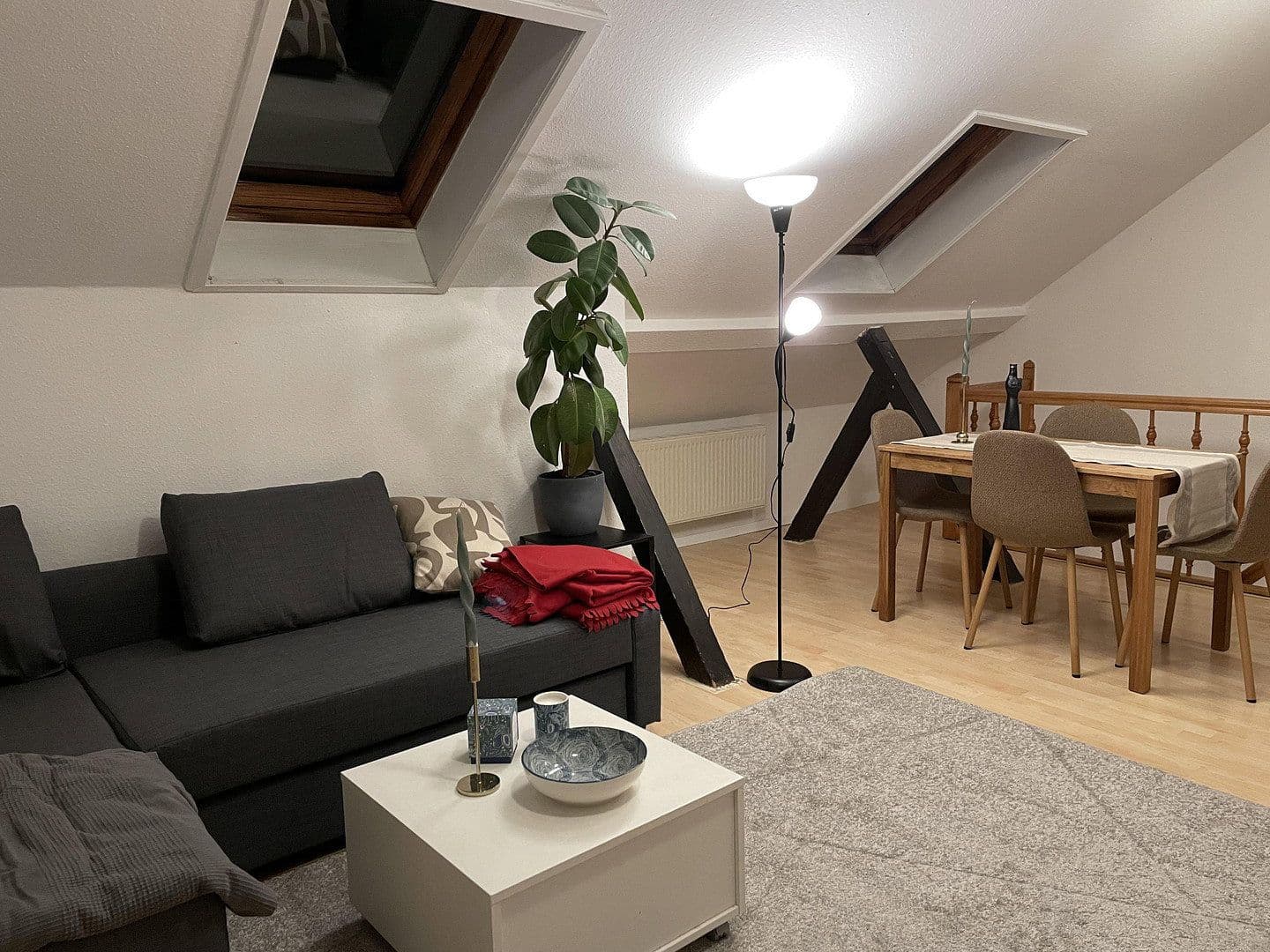 Prenájom domu 120 m², pozemek 600 m², Mariannenstrasse 45, Leipzig, Sasko Prenájom domu 120 m², pozemek 600 m², Mariannenstrasse 45, Leipzig, Sasko
