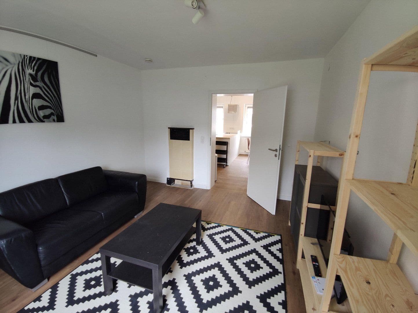 Prenájom bytu 2-izbový 55 m², Geibelstraße 70, Ludwigshafen, Porýnie-Falcko Prenájom bytu 2-izbový 55 m², Geibelstraße 70, Ludwigshafen, Porýnie-Falcko