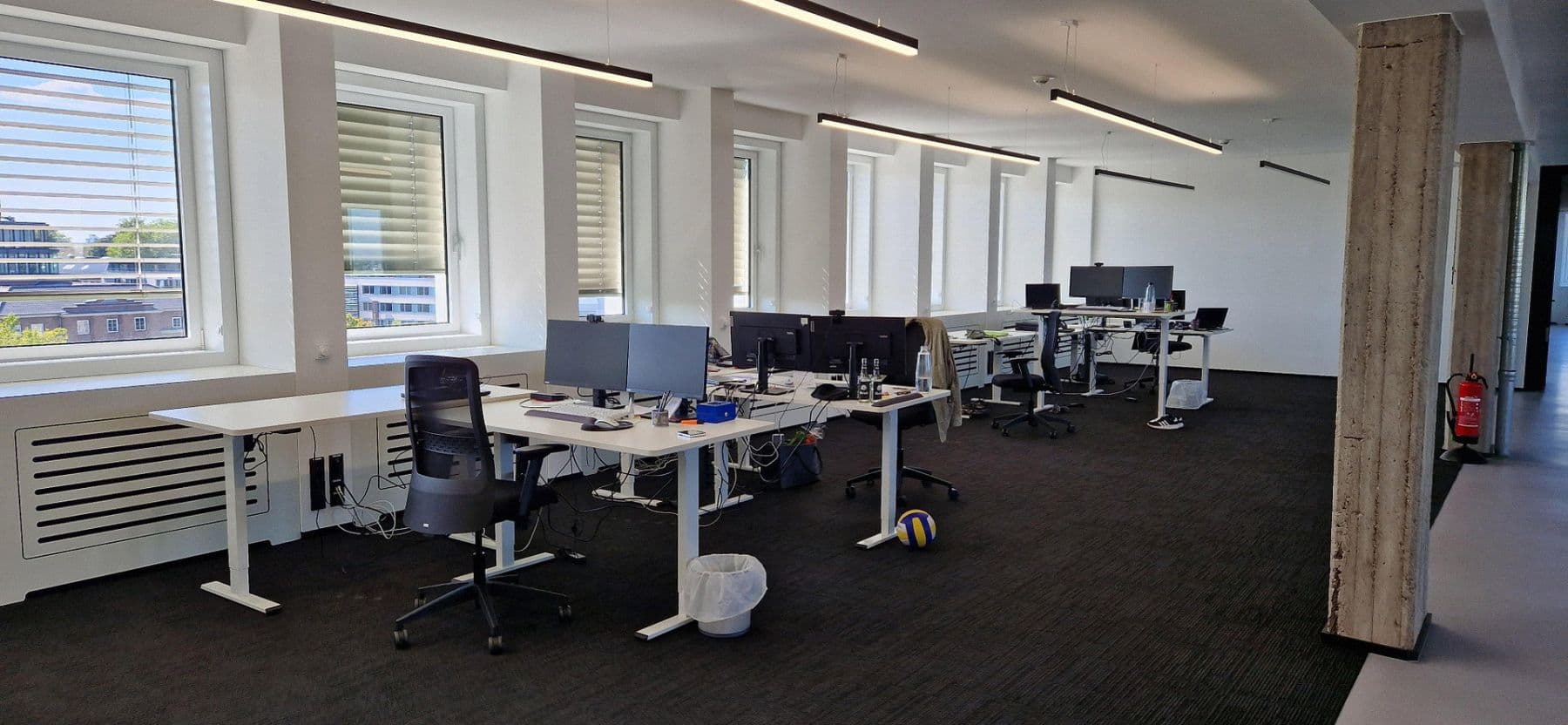 Prenájom kancelárie 100 m², Huyssenallee 82, Essen, Severné Porýnie - Westfálsko Prenájom kancelárie 100 m², Huyssenallee 82, Essen, Severné Porýnie - Westfálsko