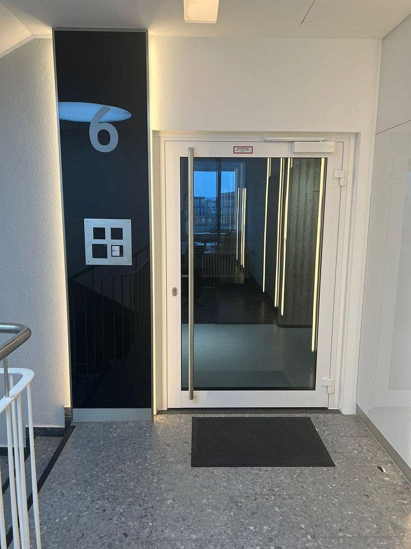 Prenájom kancelárie 100 m², Huyssenallee 82, Essen, Severné Porýnie - Westfálsko Prenájom kancelárie 100 m², Huyssenallee 82, Essen, Severné Porýnie - Westfálsko