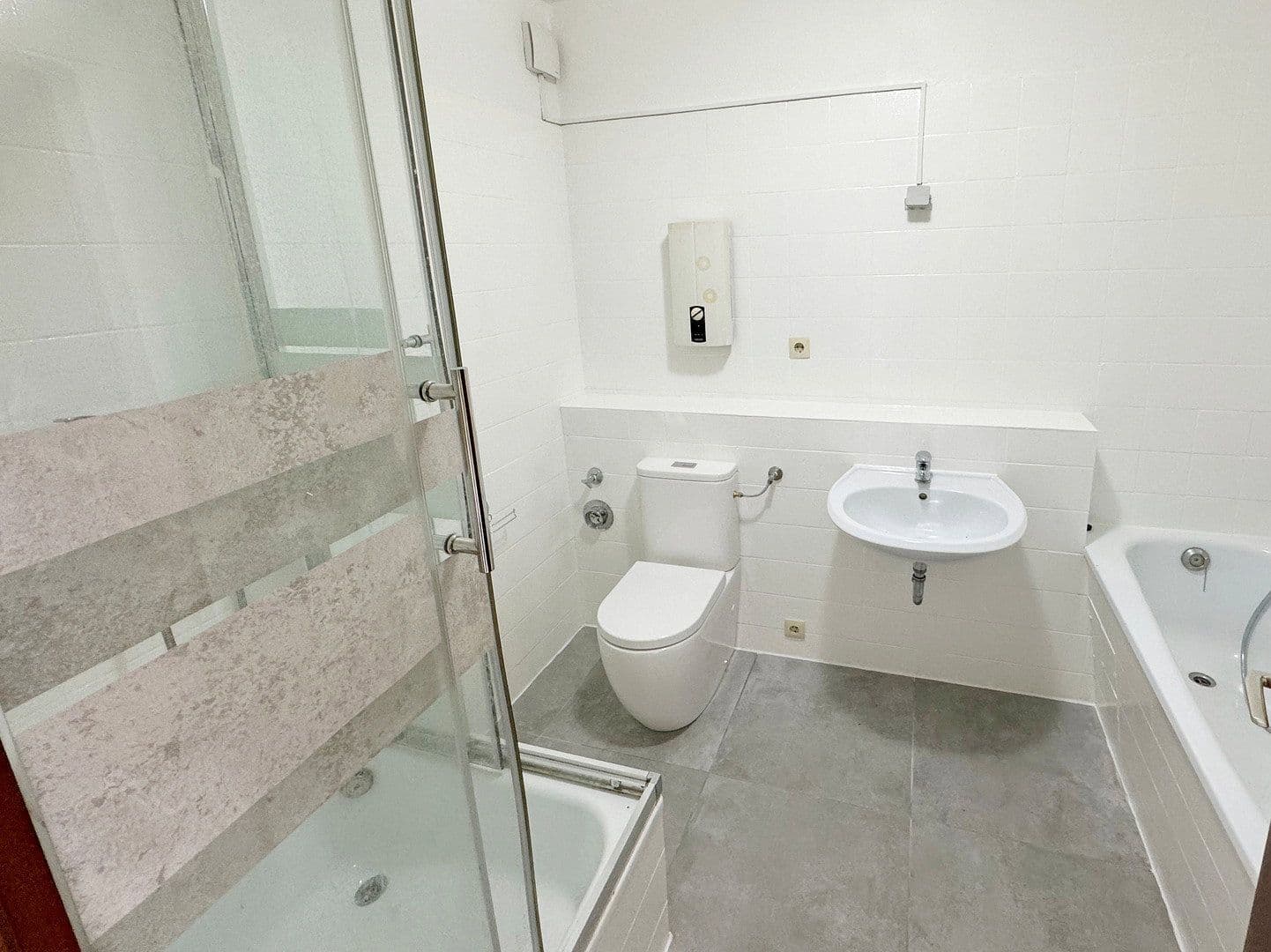 Prenájom bytu 3-izbový 90 m², Leusbergstr. 45, Recklinghausen, Severné Porýnie - Westfálsko Prenájom bytu 3-izbový 90 m², Leusbergstr. 45, Recklinghausen, Severné Porýnie - Westfálsko