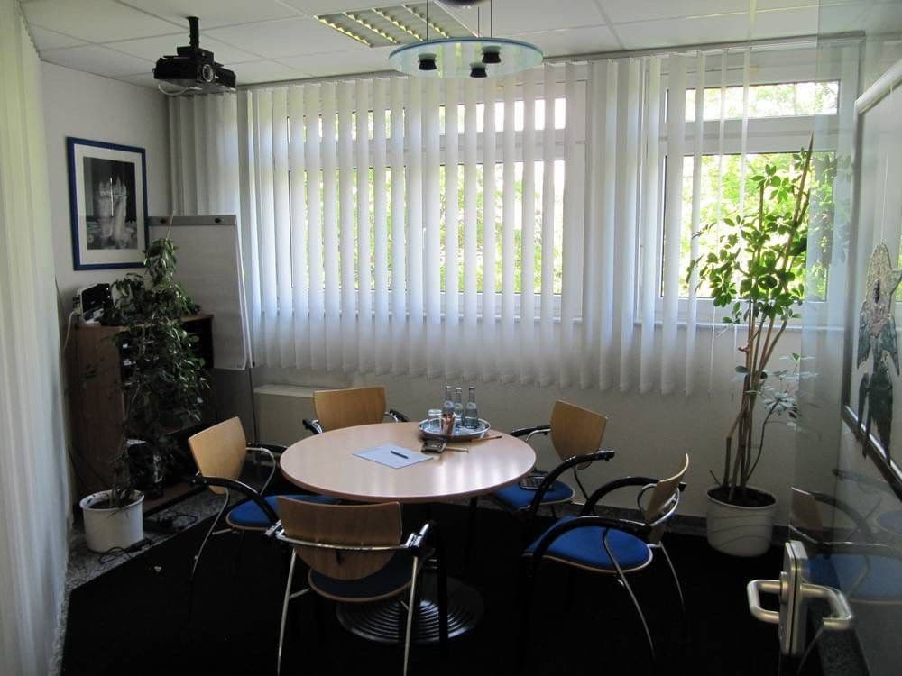 Prenájom kancelárie 180 m², Herrenberg, Bádensko-Wurttembersko Prenájom kancelárie 180 m², Herrenberg, Bádensko-Wurttembersko