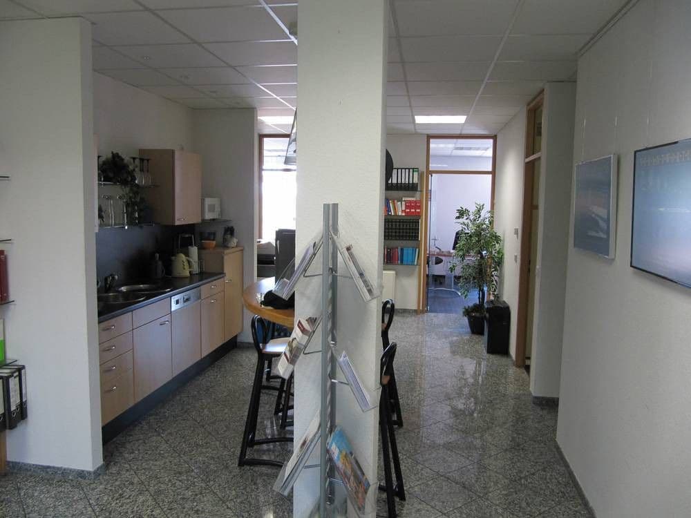Prenájom kancelárie 180 m², Herrenberg, Bádensko-Wurttembersko Prenájom kancelárie 180 m², Herrenberg, Bádensko-Wurttembersko