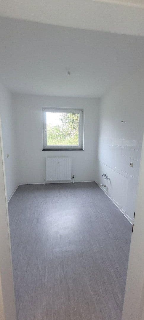 Prenájom bytu 4-izbový 80 m², Nordstr. 13, Steinau an der Straße, Hesensko Prenájom bytu 4-izbový 80 m², Nordstr. 13, Steinau an der Straße, Hesensko