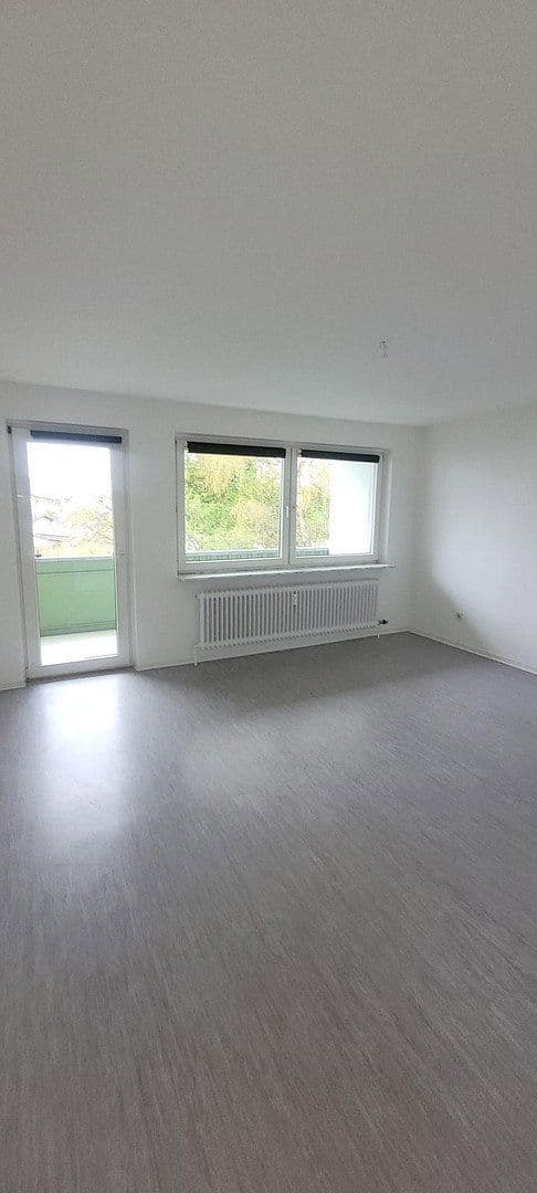 Prenájom bytu 4-izbový 80 m², Nordstr. 13, Steinau an der Straße, Hesensko Prenájom bytu 4-izbový 80 m², Nordstr. 13, Steinau an der Straße, Hesensko