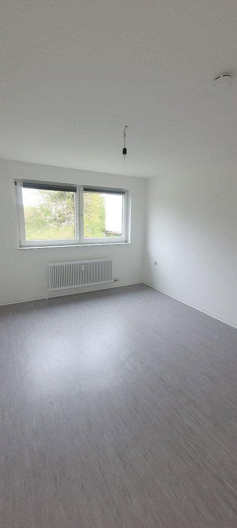 Prenájom bytu 4-izbový 80 m², Nordstr. 13, Steinau an der Straße, Hesensko Prenájom bytu 4-izbový 80 m², Nordstr. 13, Steinau an der Straße, Hesensko