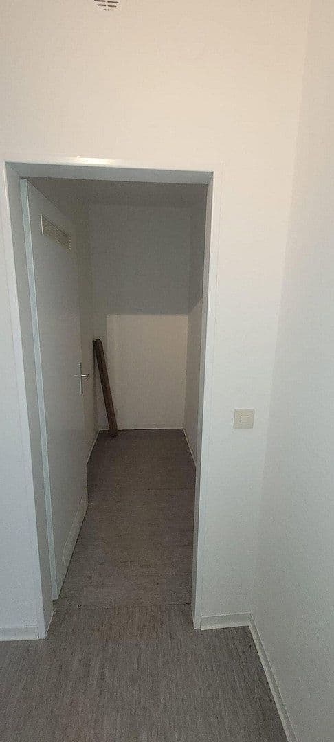 Prenájom bytu 4-izbový 80 m², Nordstr. 13, Steinau an der Straße, Hesensko Prenájom bytu 4-izbový 80 m², Nordstr. 13, Steinau an der Straße, Hesensko