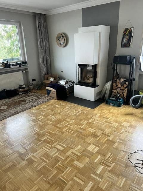 Prenájom bytu 2-izbový 72 m², Veitshöchheim, Bavorsko Prenájom bytu 2-izbový 72 m², Veitshöchheim, Bavorsko