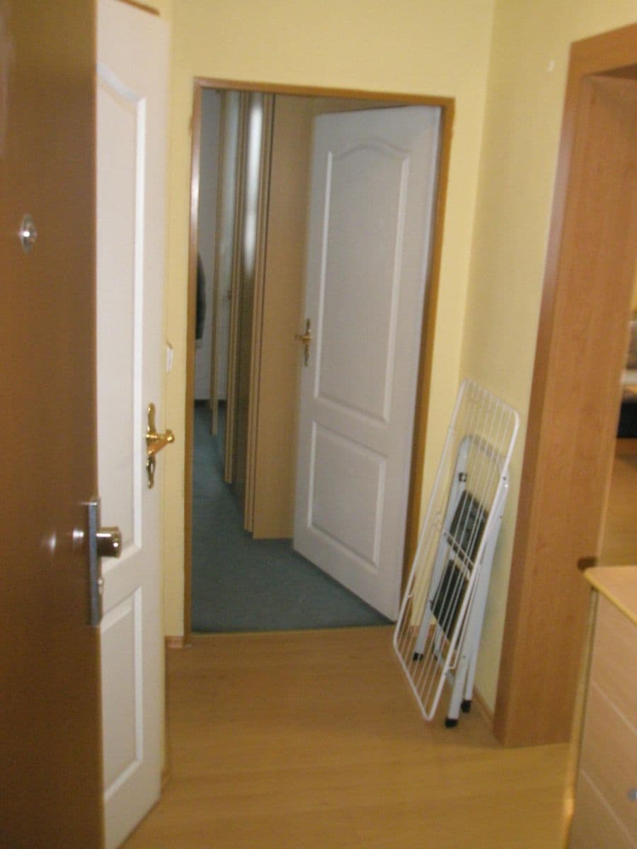 Prenájom bytu 2-izbový 40 m², Štúrova, Praha, Praha Prenájom bytu 2-izbový 40 m², Štúrova, Praha, Praha