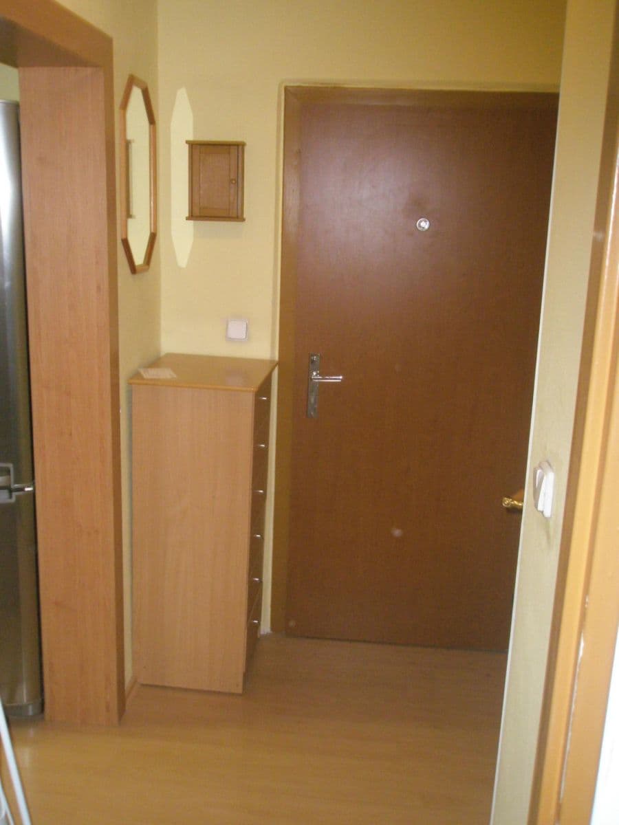 Prenájom bytu 2-izbový 40 m², Štúrova, Praha, Praha Prenájom bytu 2-izbový 40 m², Štúrova, Praha, Praha