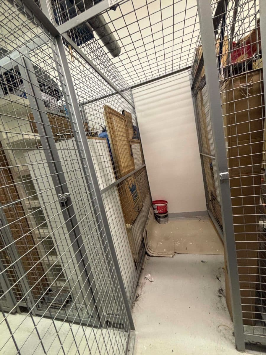 Prenájom nebytového priestoru 4 m², Drahobejlova, Praha, Praha Prenájom nebytového priestoru 4 m², Drahobejlova, Praha, Praha