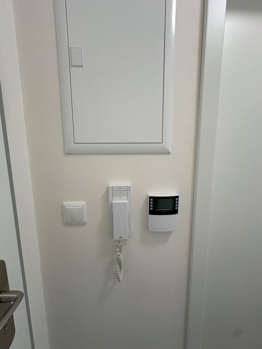 Prenájom bytu 1-izbový 36 m², Bukačova, Praha, Praha Prenájom bytu 1-izbový 36 m², Bukačova, Praha, Praha