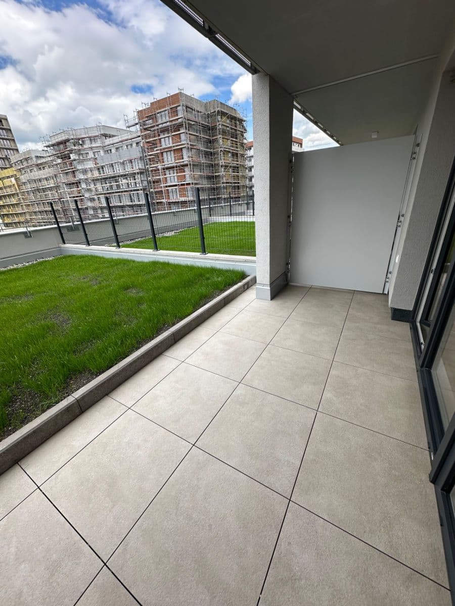 Prenájom bytu 1-izbový 36 m², Bukačova, Praha, Praha Prenájom bytu 1-izbový 36 m², Bukačova, Praha, Praha
